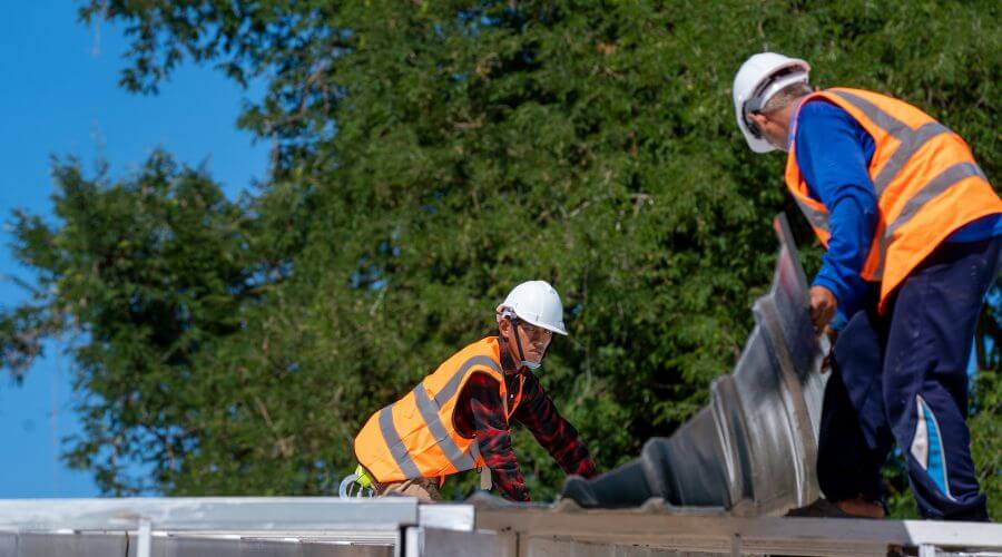 Professional residential roofers in Wayne, WV
